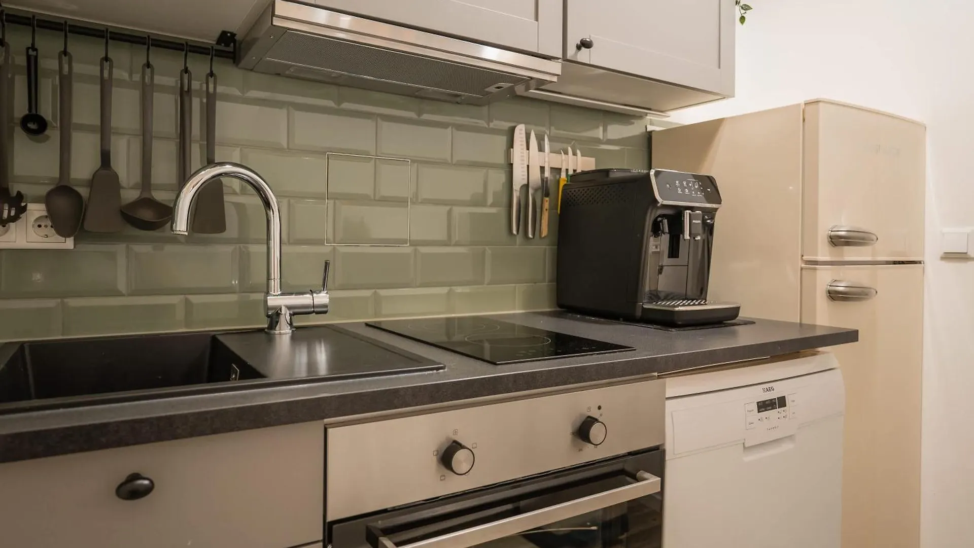 Luxury At Rosenthaler Platz Apartment Berlin