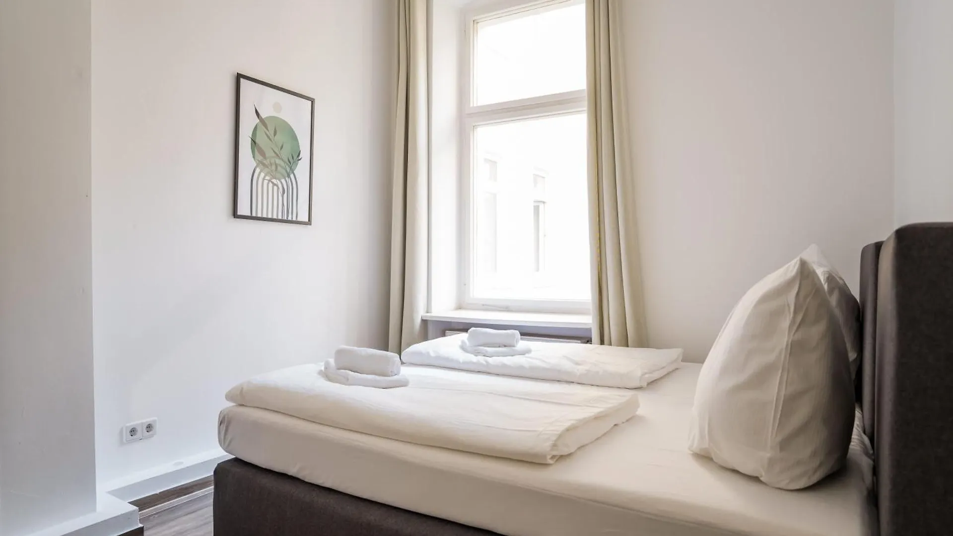 Luxury At Rosenthaler Platz Apartment Berlin