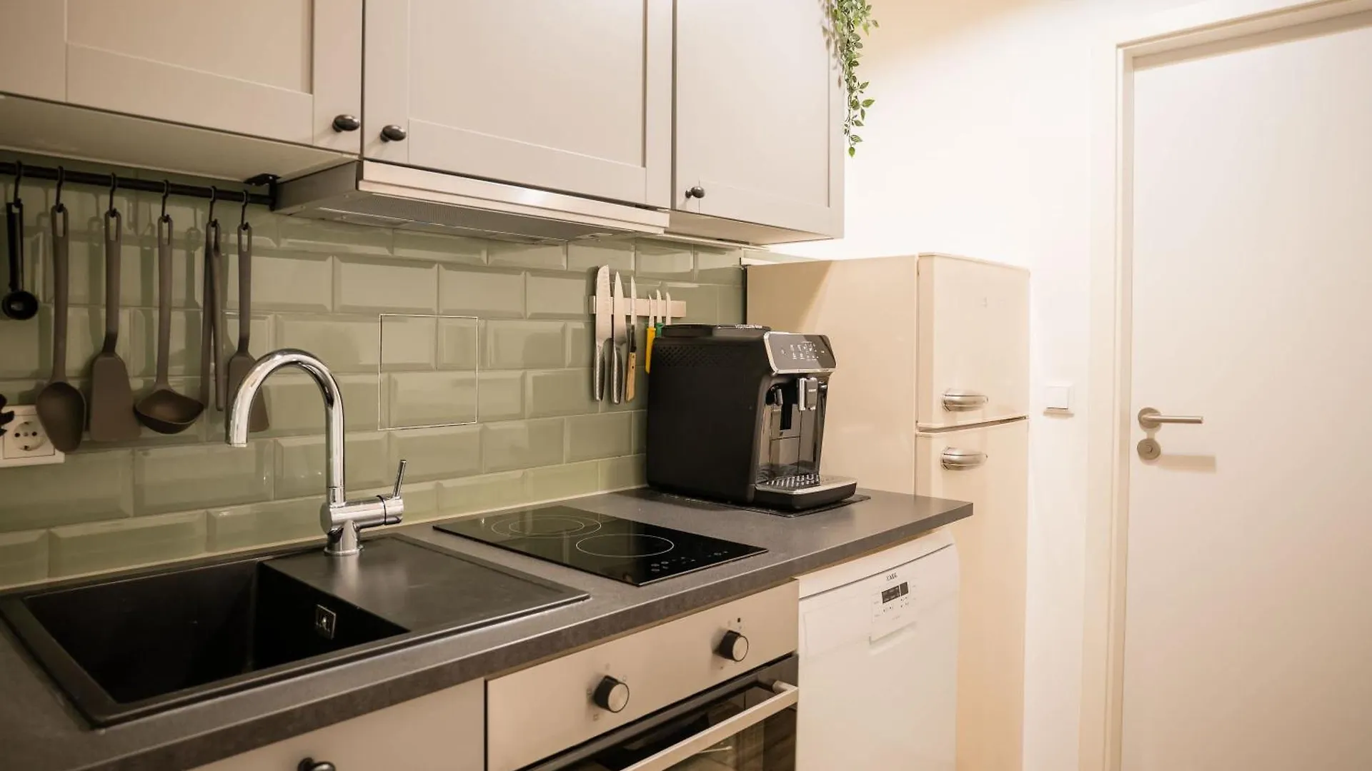 Luxury At Rosenthaler Platz Apartment Berlin 0*,